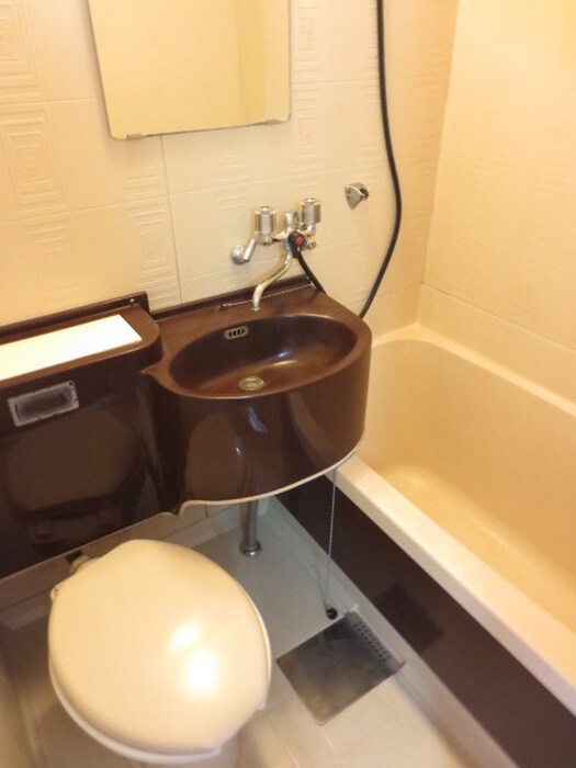 物件内観写真13　(バス／シャワールーム等)