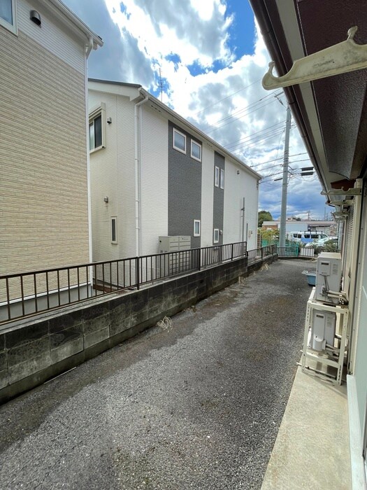 物件内観写真16　(室内からの展望)