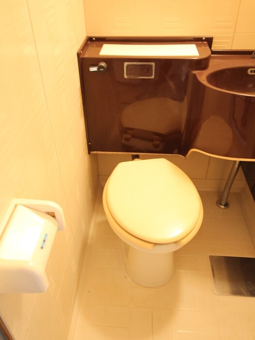 物件内観写真18　(トイレ)