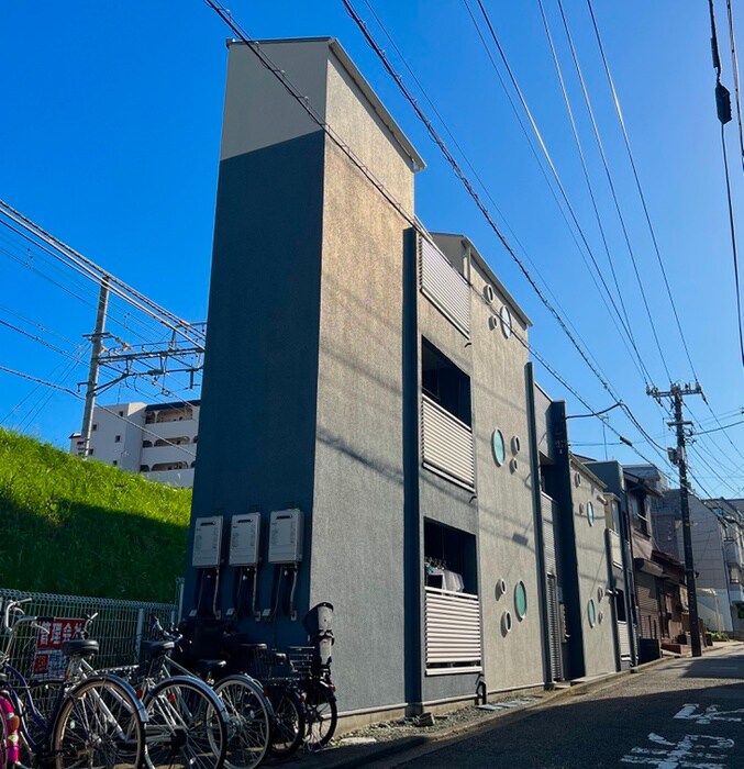 物件外観写真6　(外観写真)