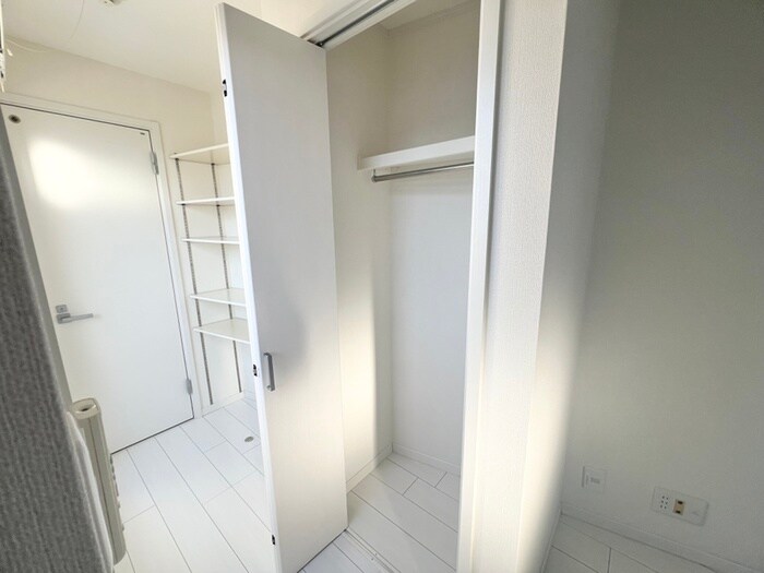 物件内観写真13　(収納)