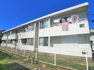 コ－トパイン外観写真