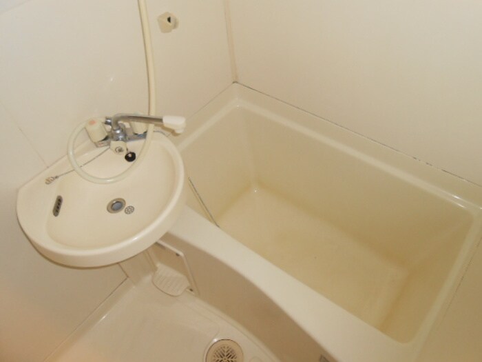 物件内観写真10　(バス／シャワールーム等)