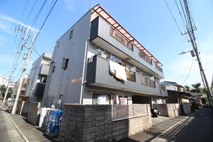 メゾン秋元２外観写真