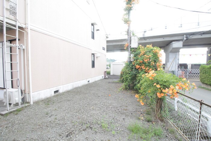 物件外観写真6　(周辺環境)