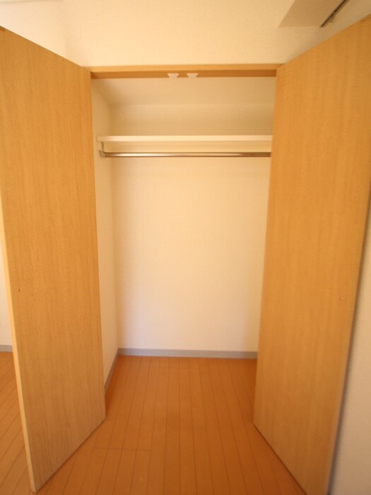 物件内観写真10　(収納)