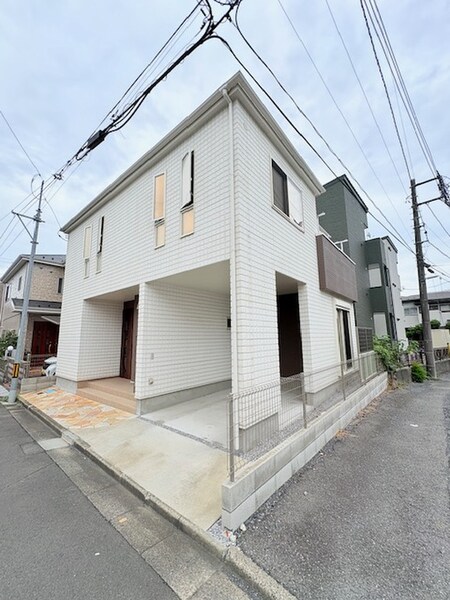 植竹町戸建貸家外観写真