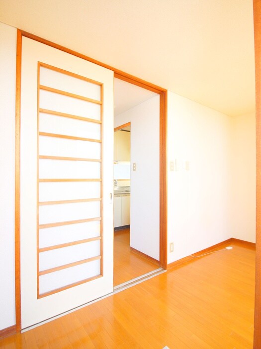 物件内観写真21　(玄関)