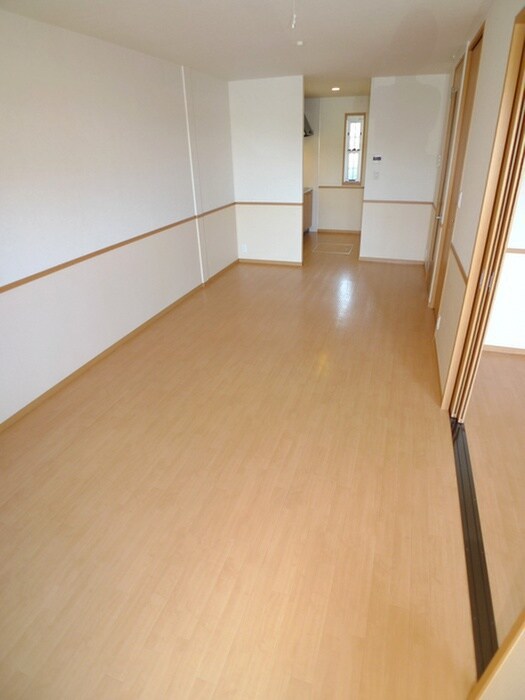 物件内観写真10　(居室)