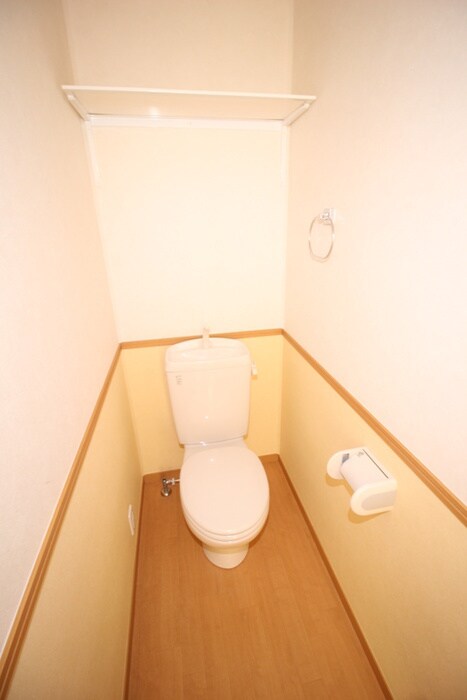 物件内観写真13　(トイレ)