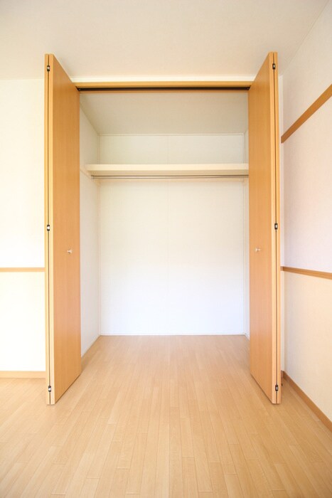 物件内観写真16　(収納)