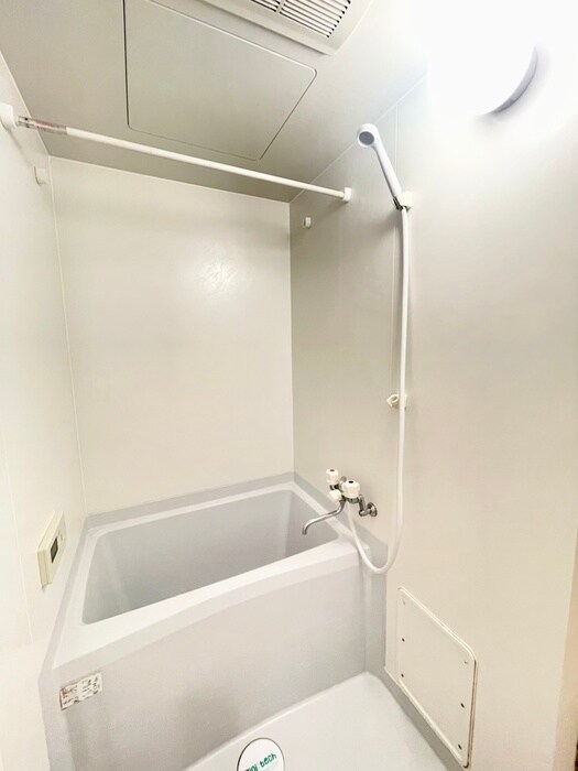 物件内観写真12　(バス／シャワールーム等)
