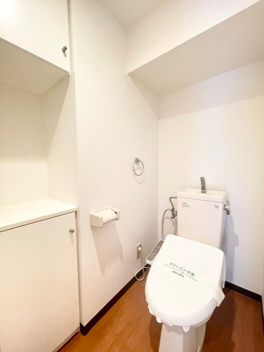物件内観写真14　(トイレ)