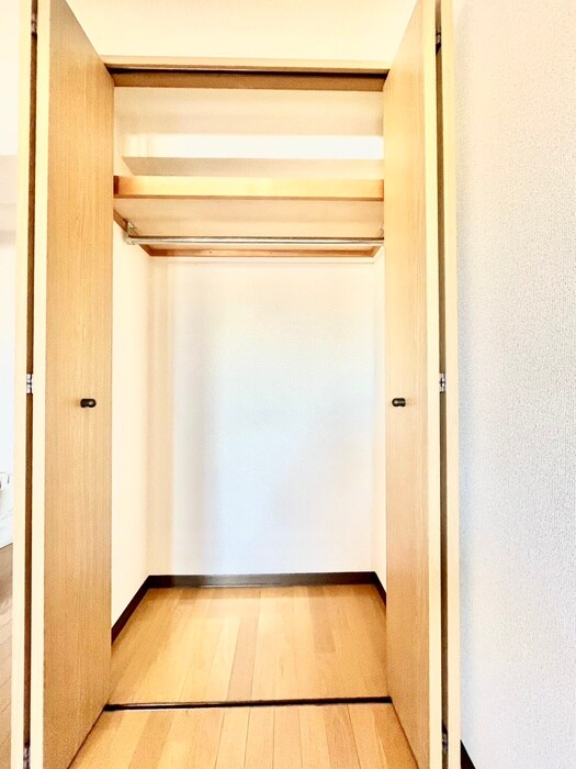 物件内観写真15　(収納)