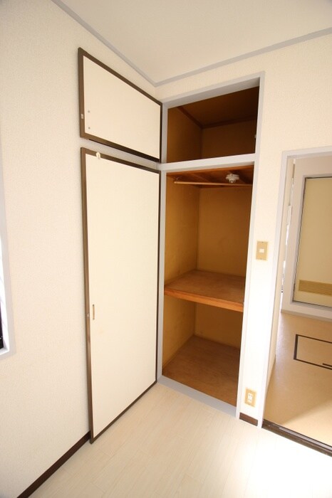 物件内観写真9　(収納)