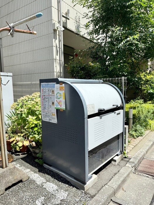 物件外観写真4　(建物設備)