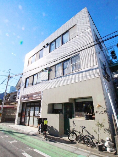 ホワイトマンション外観写真