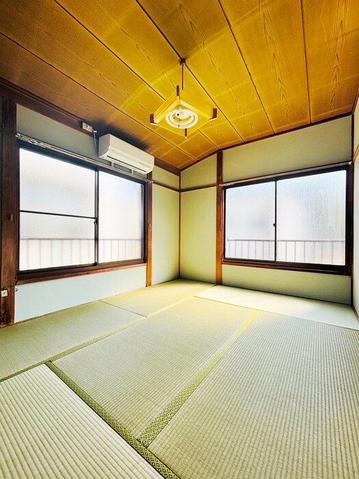 物件内観写真4　(居室)