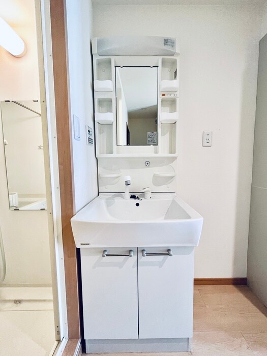 物件内観写真14　(洗面)