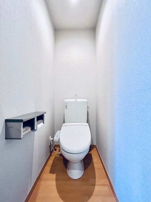 物件内観写真15　(トイレ)