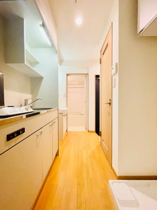 物件内観写真19　(廊下)