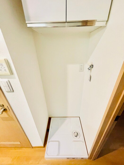 物件内観写真20　(洗濯機置場)