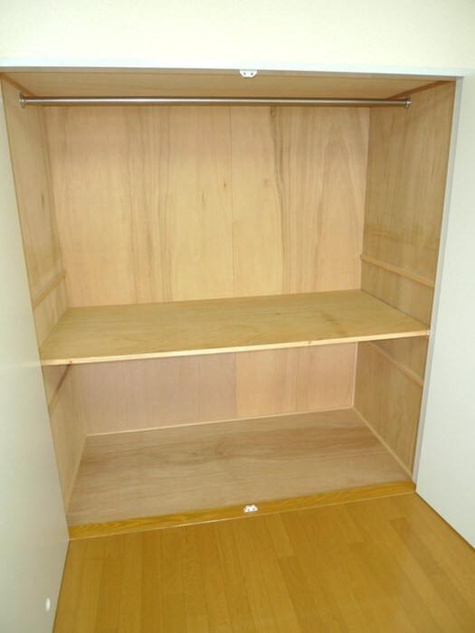 グランメ－ル戸田Ⅱの収納