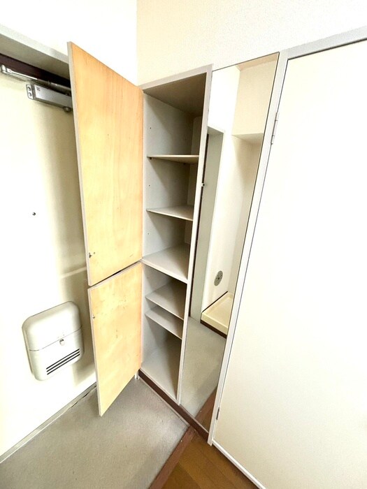 物件内観写真18　(靴箱)
