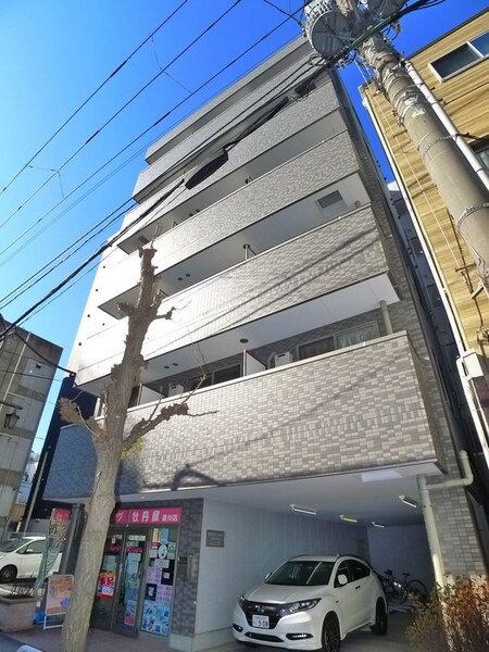 クイ－ンズコ－ト福住外観写真