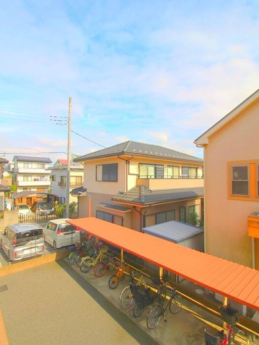 物件内観写真22　(室内からの展望)