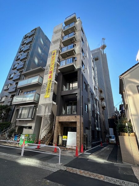 AZ用賀ビル外観写真