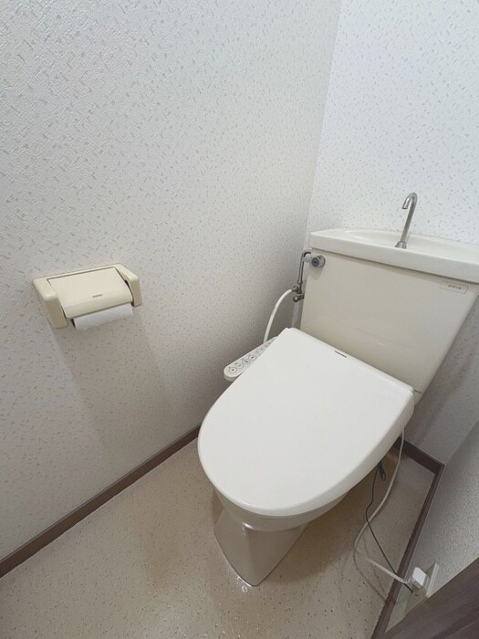 物件内観写真12　(トイレ)