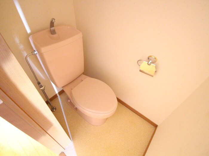 物件内観写真12　(トイレ)