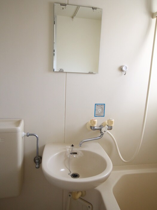 物件内観写真11　(洗面)