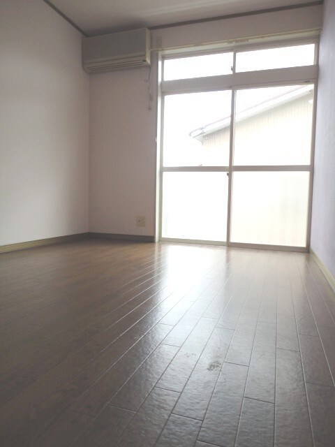 物件内観写真14　(居室)