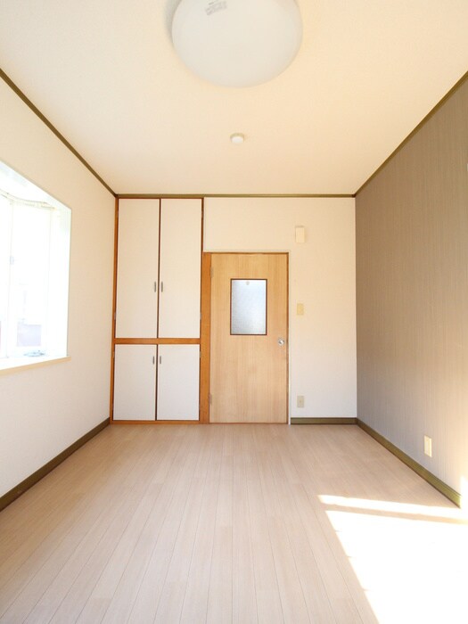 物件内観写真18　(居室)