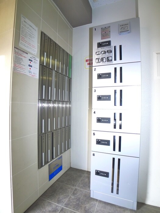 物件外観写真6　(建物設備)