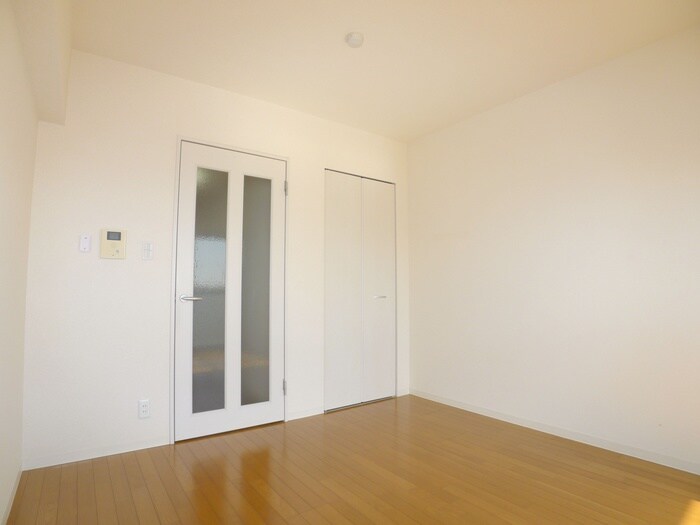 物件内観写真11　(内観写真)