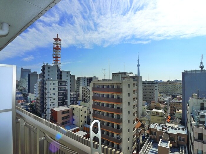 物件内観写真22　(室内からの展望)