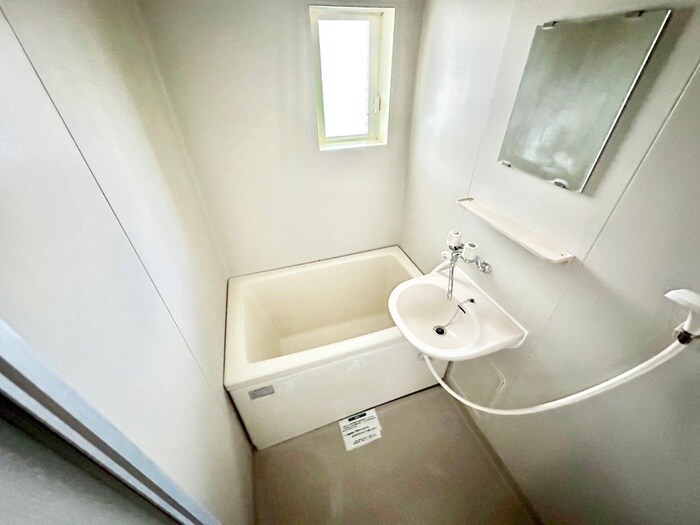 物件内観写真10　(バス／シャワールーム等)