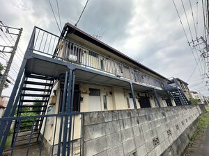 百草ハイツ外観写真