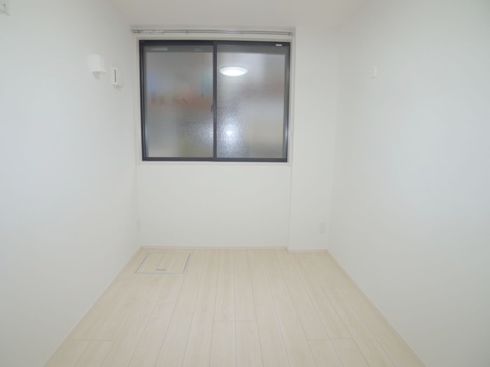 物件内観写真12　(居室)