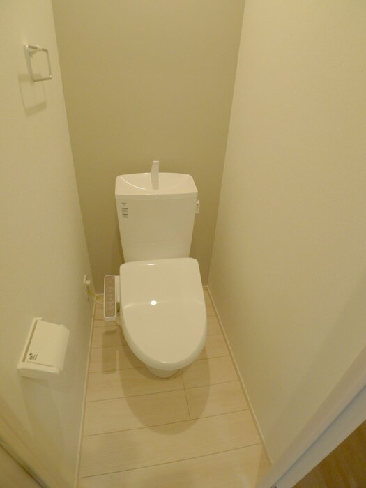 物件内観写真16　(トイレ)