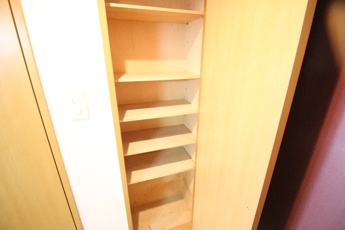 物件内観写真14　(靴箱)