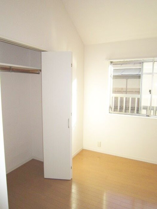 物件内観写真10　(収納)