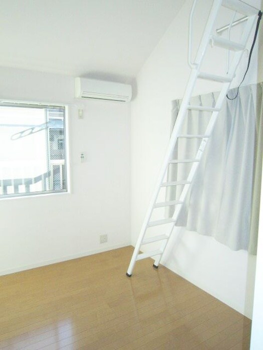 物件内観写真11　(居室)