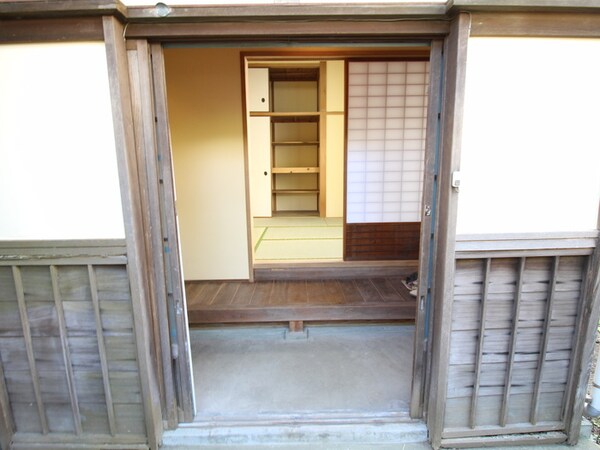 玄関