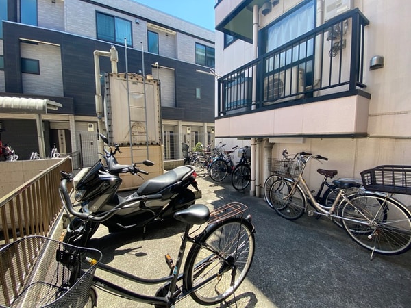 駐輪場