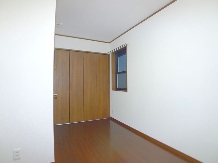 物件内観写真11　(居室)