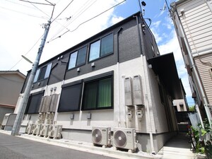 PESCA明大前外観写真